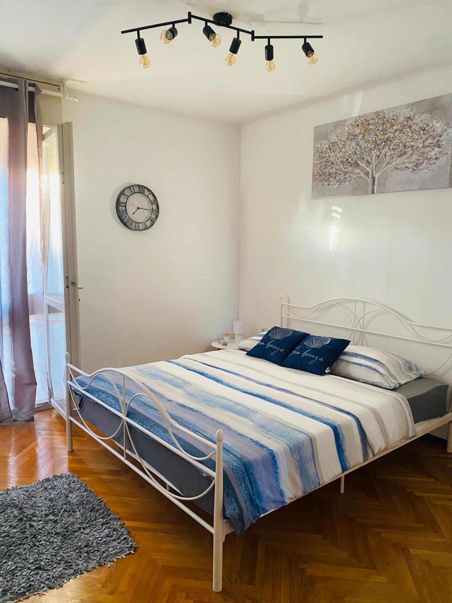 Apartment Niko - Self Check - In 斯普利特 外观 照片